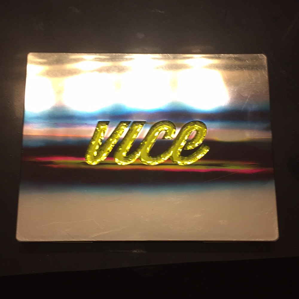 Urban Decay Vice Eyeshadow Palette